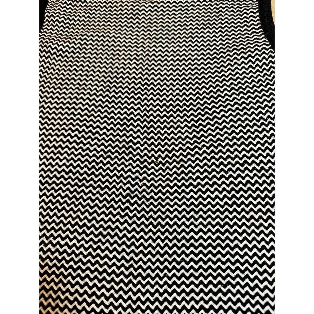 Calvin Klein Tank Sweater - Size Extra Small - Picture 6 of 6